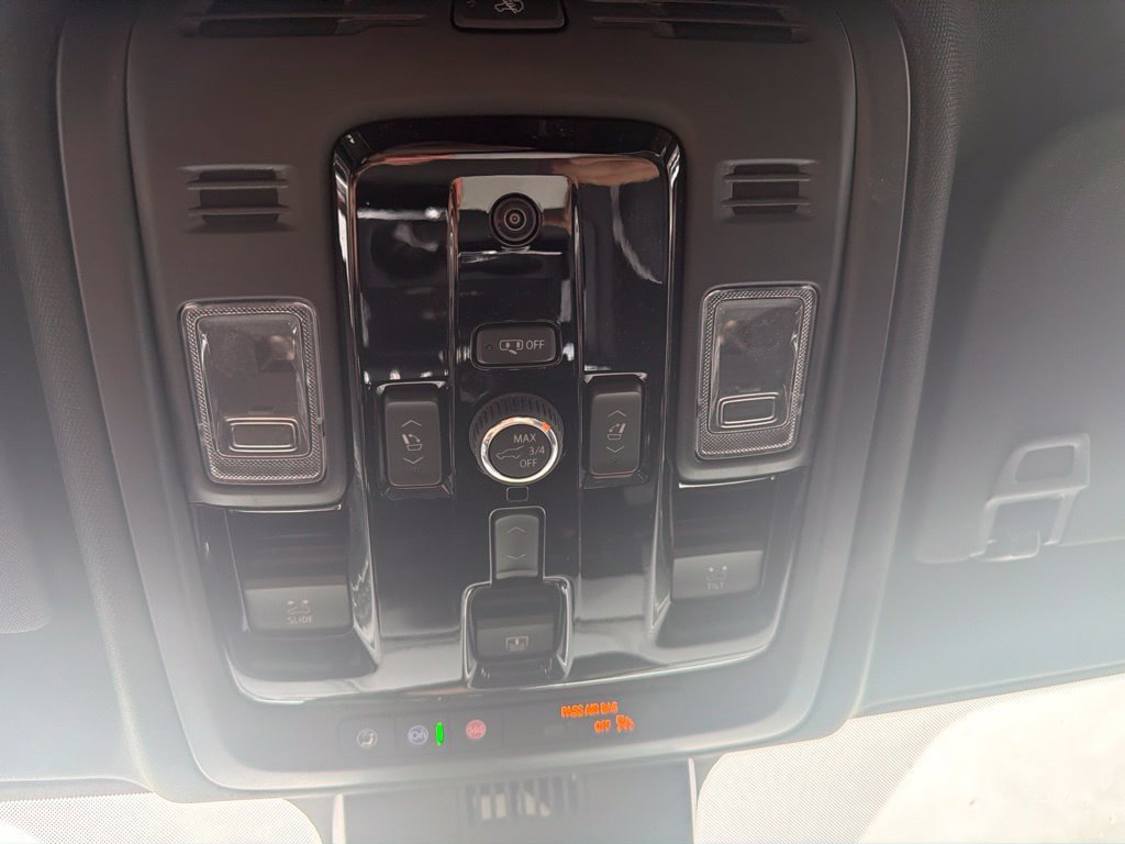 New 2026 GMC Yukon AT4 Ultimate w/ LPO, Floor Liner Package AWD/4WD image 30