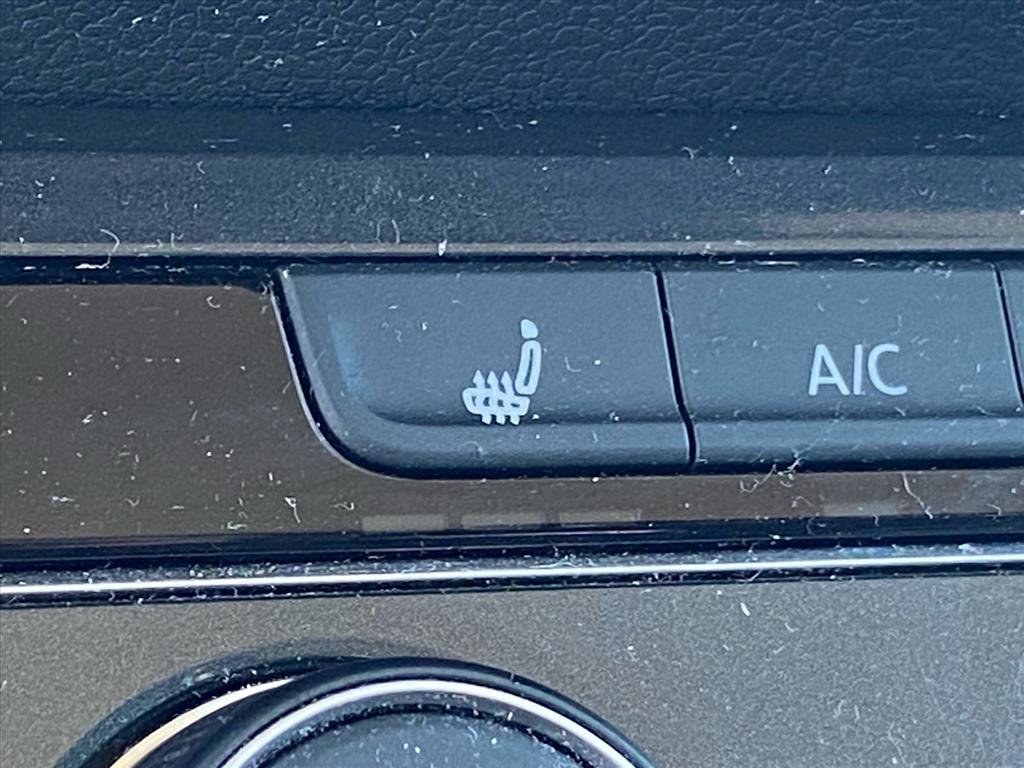 Certified 2022 Volkswagen Tiguan S image 15