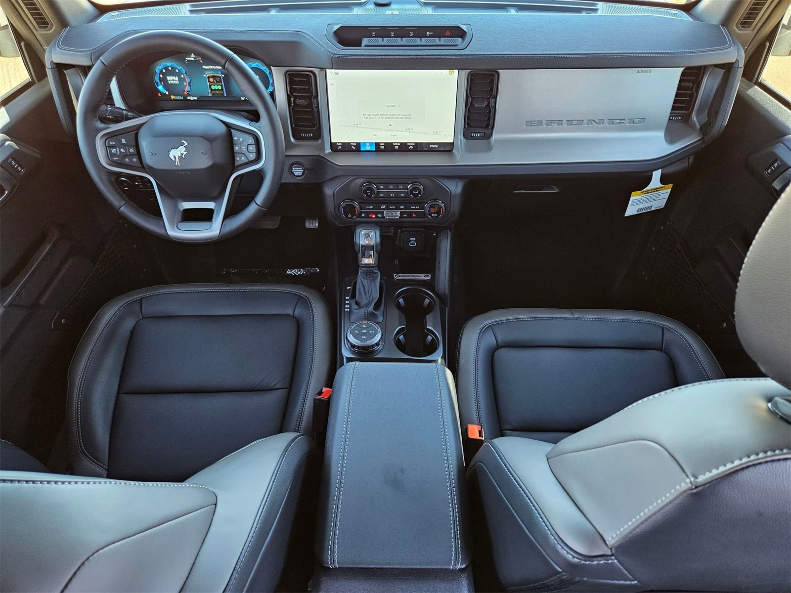 New 2025 Ford Bronco Outer Banks w/ Sasquatch Package image 23