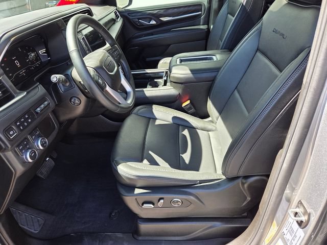 Certified 2023 GMC Yukon Denali w/ LPO, Floor Liner Package AWD/4WD image 10