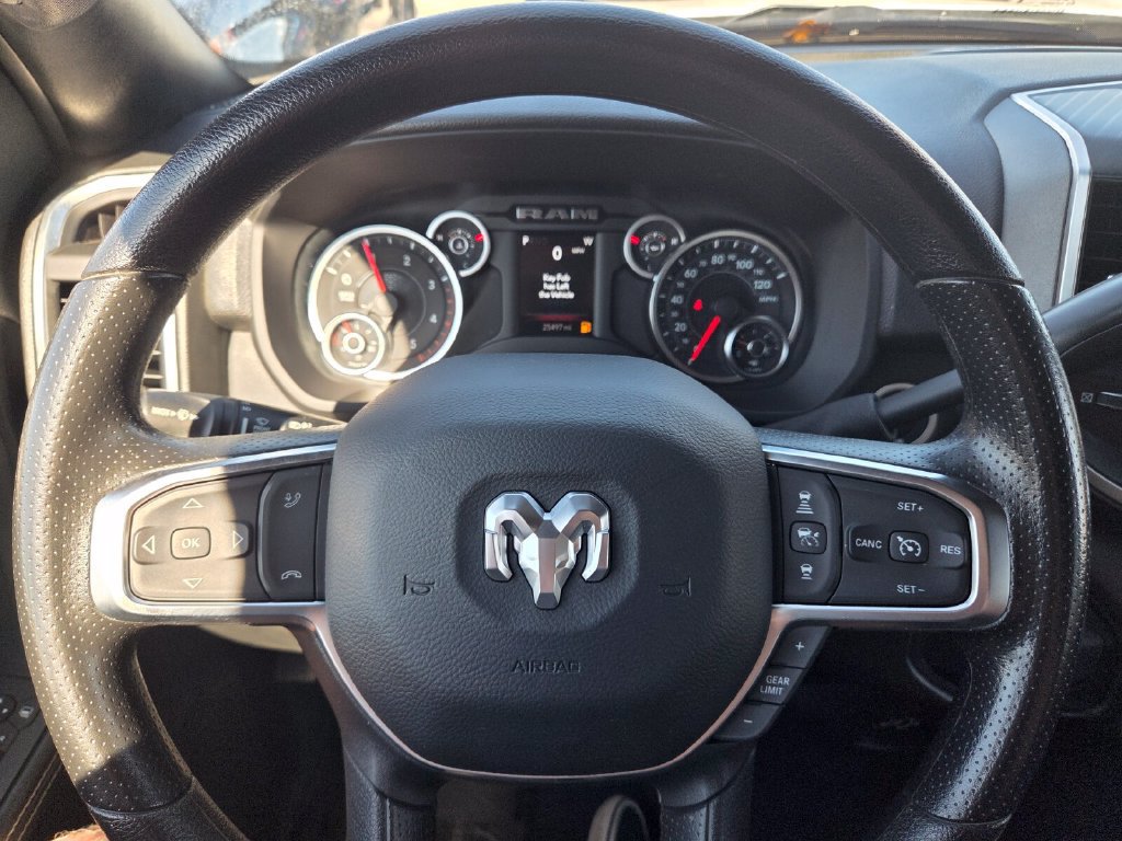 Used 2025 RAM 2500 Big Horn AWD/4WD image 32