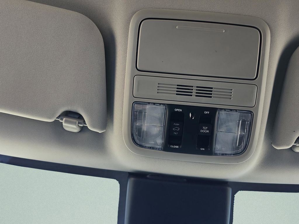 New 2026 Honda Odyssey Elite image 38