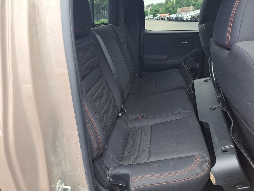 Used 2023 Nissan Frontier PRO-4X w/ Pro Convenience Package AWD/4WD image 22