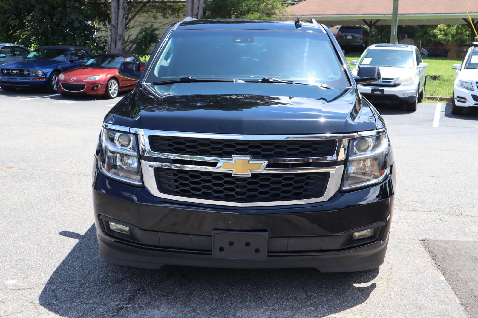 Used 2020 Chevrolet Suburban LT AWD/4WD image 2