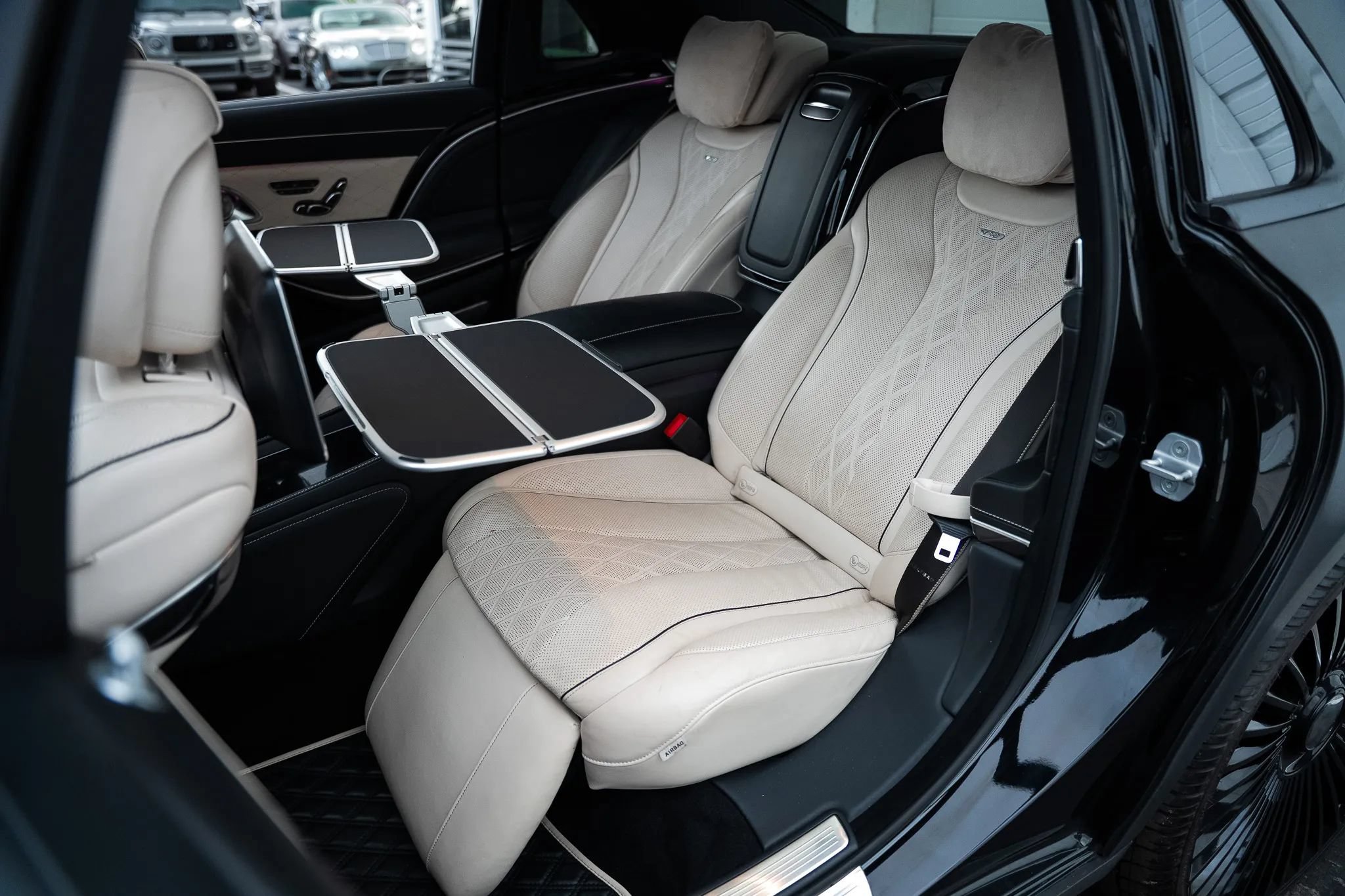 Used 2016 Mercedes-Benz Maybach S 600 image 34
