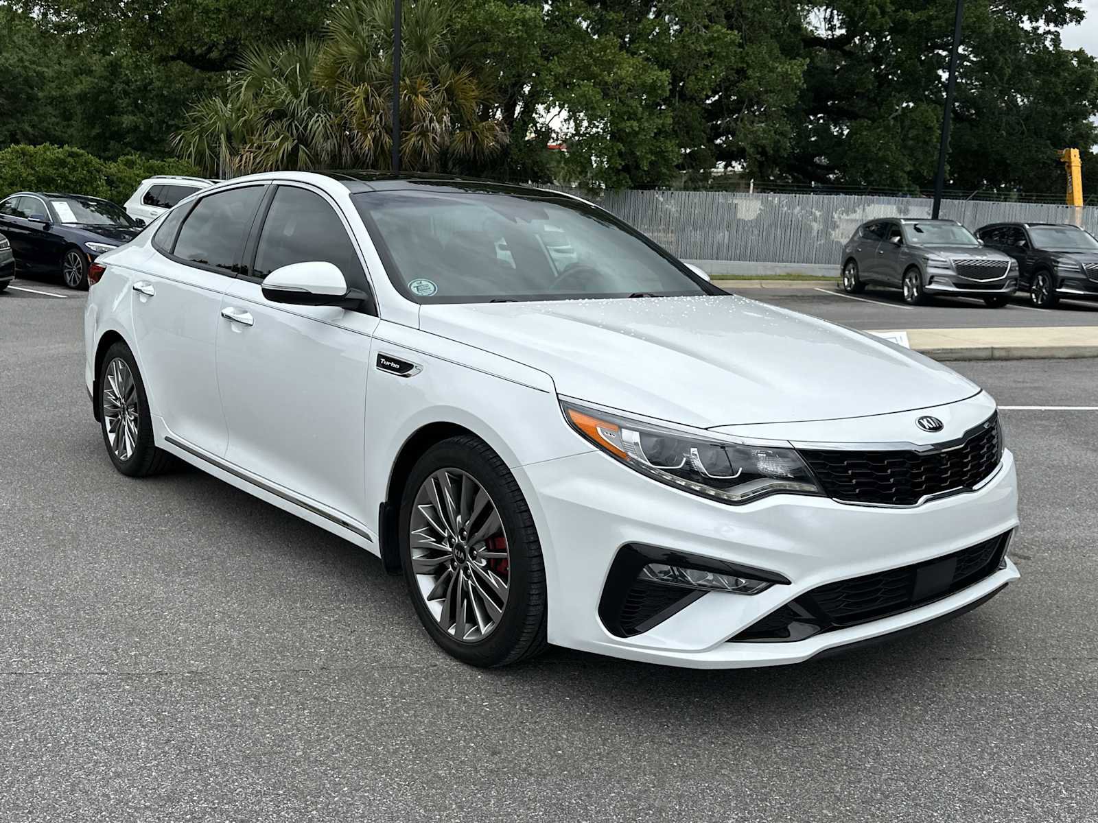 Used 2019 Kia Optima SX FWD image 2