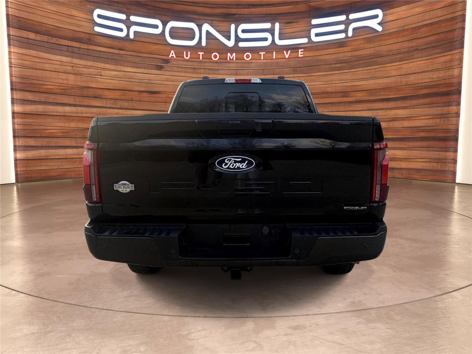 Used 2024 Ford F150 King Ranch w/ FX4 Off-Road Package image 4