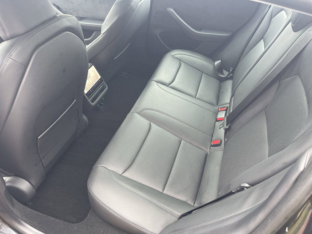 Used 2024 Tesla Model 3 Long Range image 19