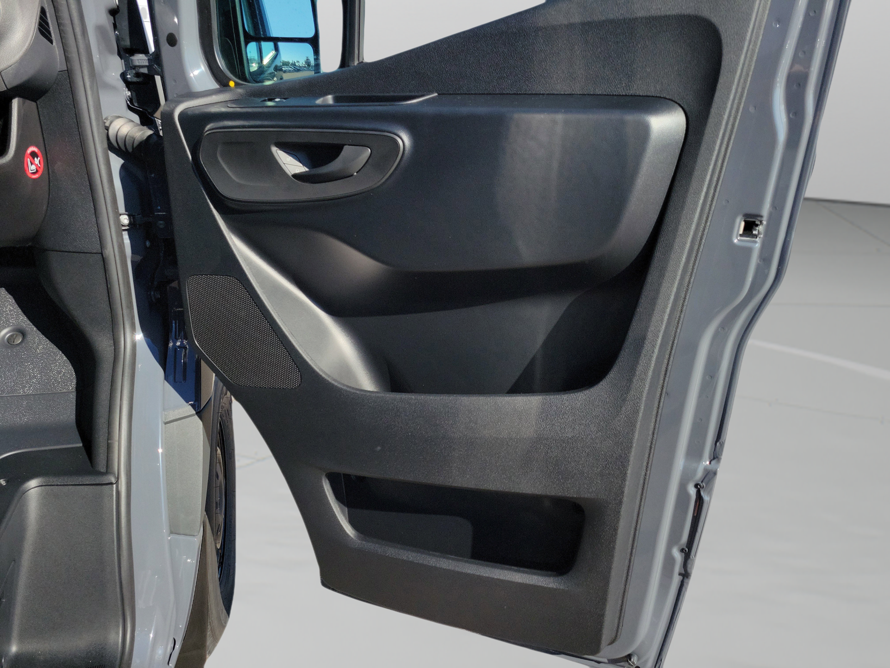 Used 2026 Mercedes-Benz Sprinter 2500 image 17