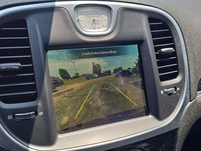 Used 2023 Chrysler 300 Touring w/ Sport Appearance Package image 27