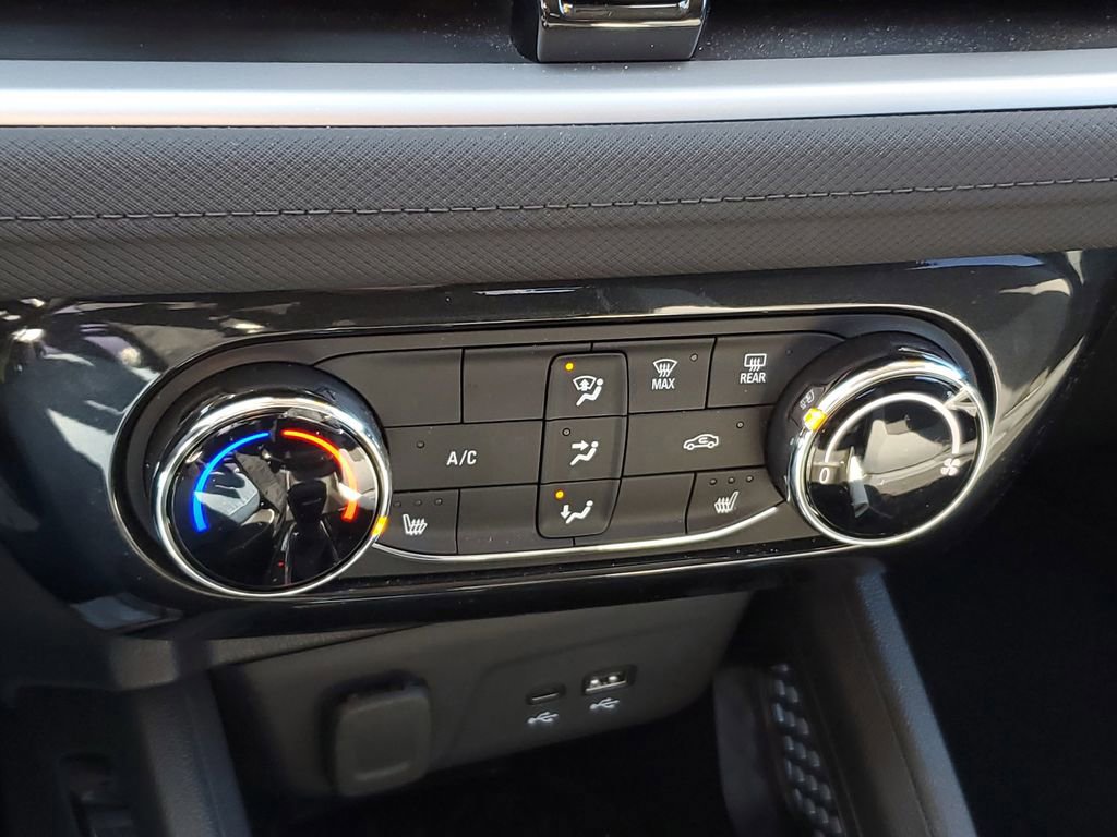 Used 2026 Chevrolet TrailBlazer LT w/ LT Cold Weather Package image 21