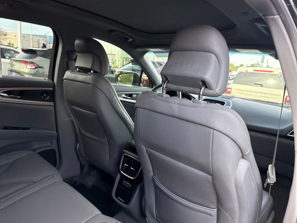 Certified 2019 Lincoln Nautilus Reserve AWD/4WD image 28