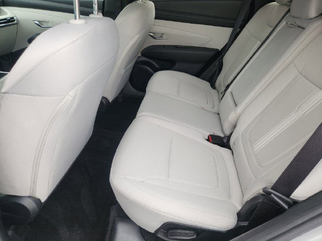Used 2025 Hyundai Tucson SEL FWD image 24