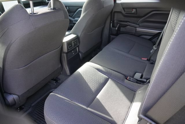 Used 2026 Toyota 4Runner SR5 AWD/4WD image 16