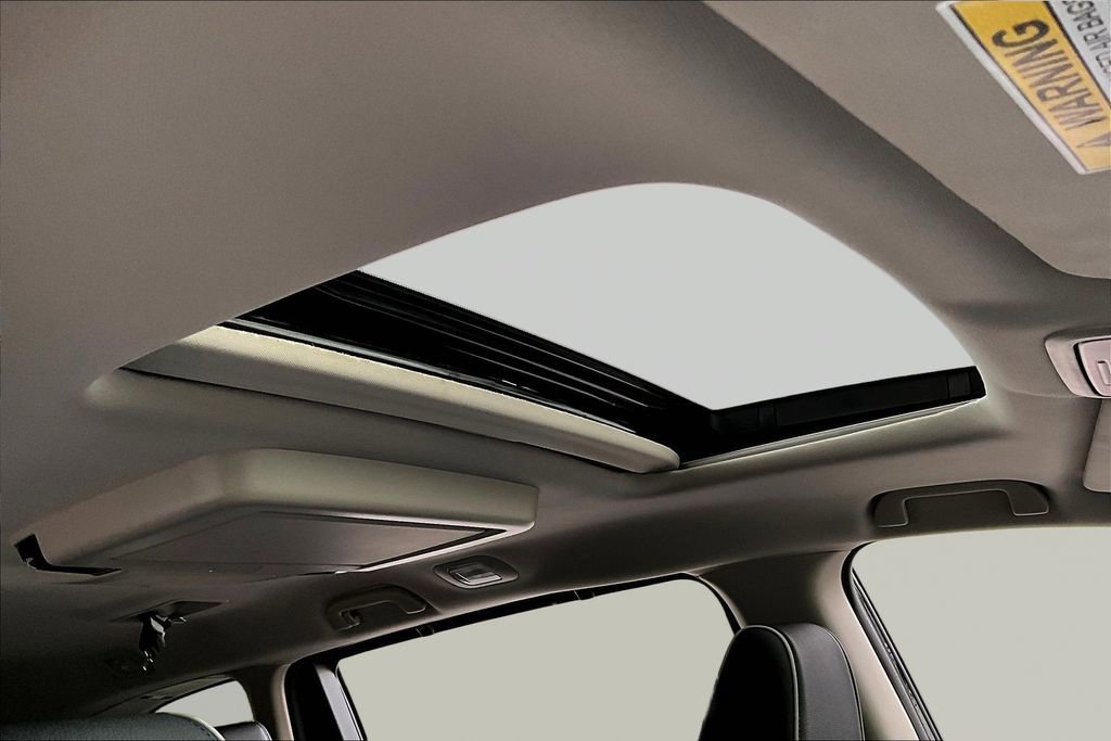 Used 2025 Honda Odyssey Elite image 22