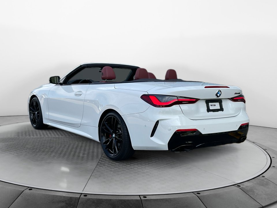 Used 2022 BMW M440i Convertible w/ Premium Package RWD image 5