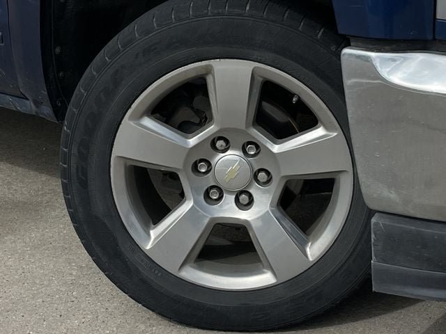 Used 2018 Chevrolet Silverado 1500 LT w/ Texas Edition RWD image 8