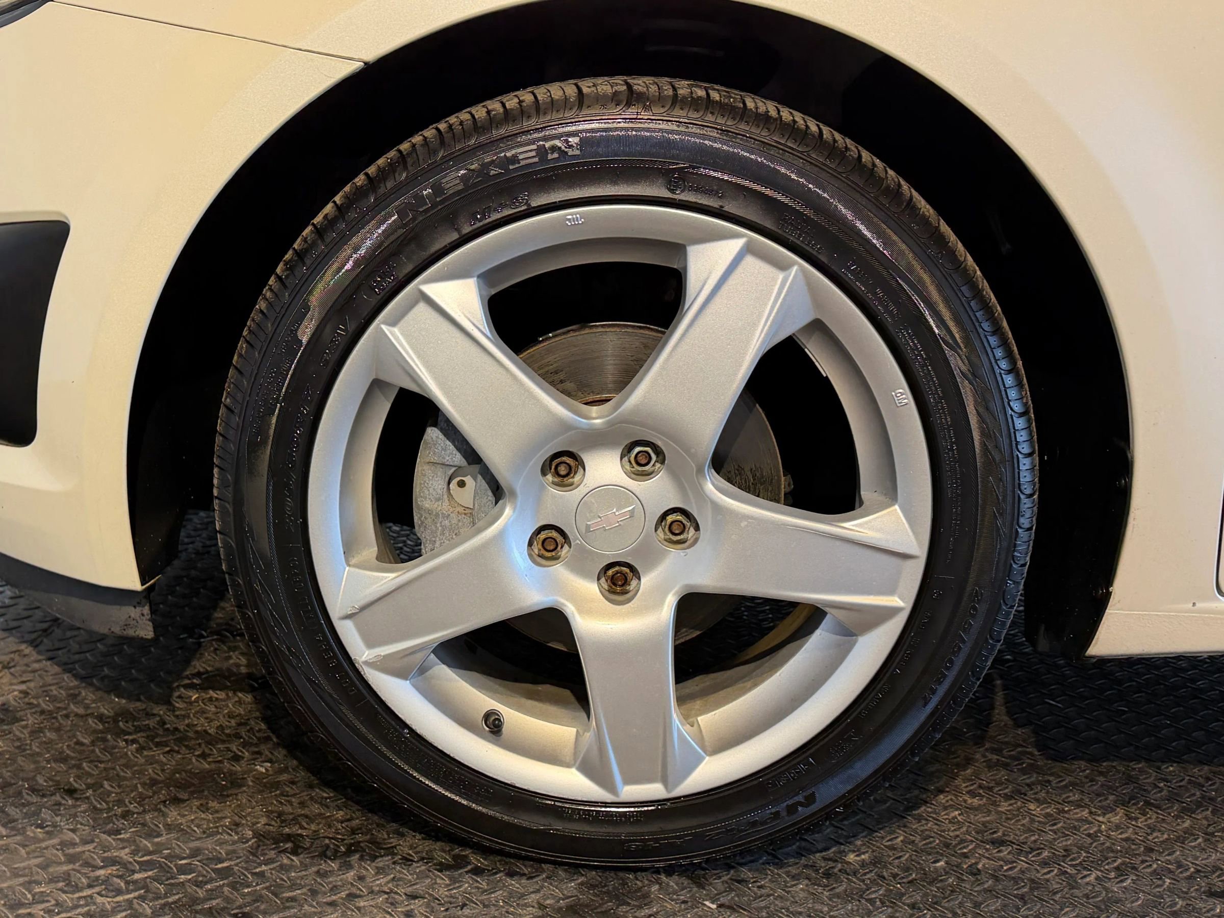 Used 2015 Chevrolet Sonic LTZ FWD image 10
