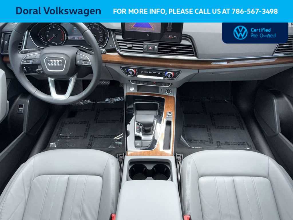 Used 2023 Audi Q5 2.0T Premium w/ Convenience Package image 24