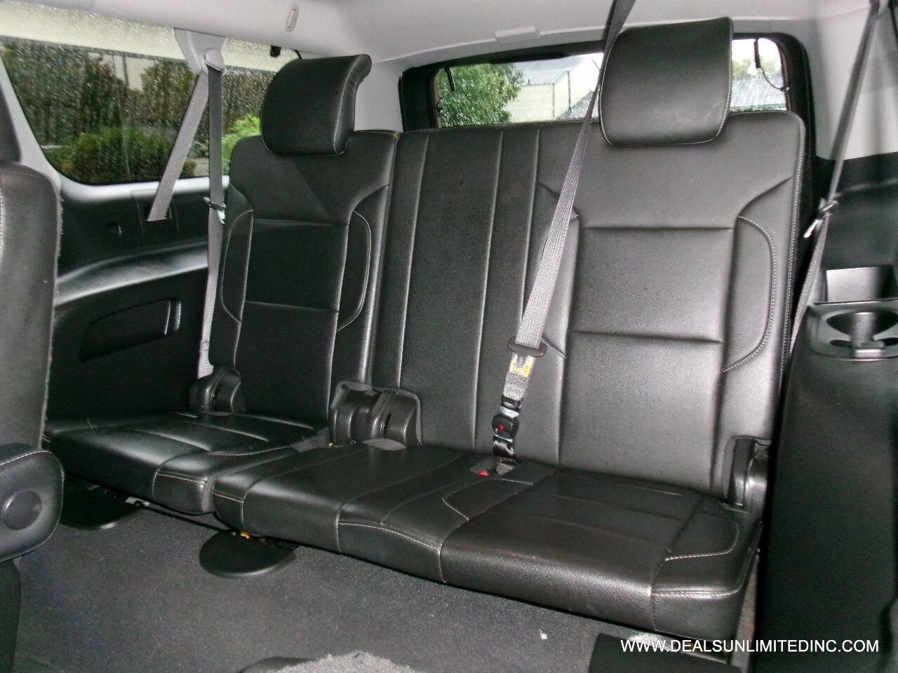Used 2019 Chevrolet Suburban LT AWD/4WD image 23