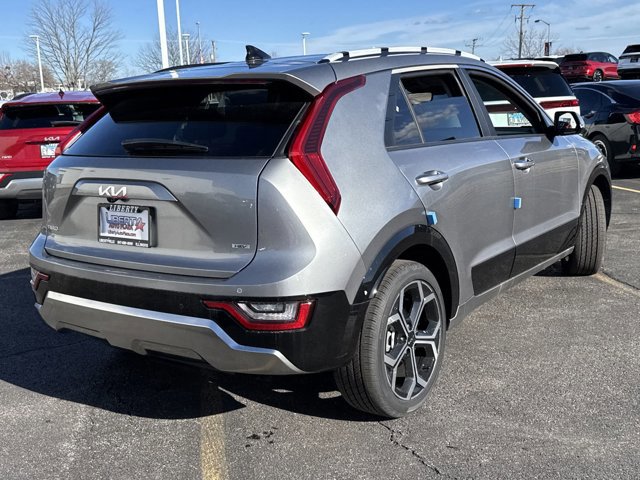 New 2025 Kia Niro SX Touring image 31