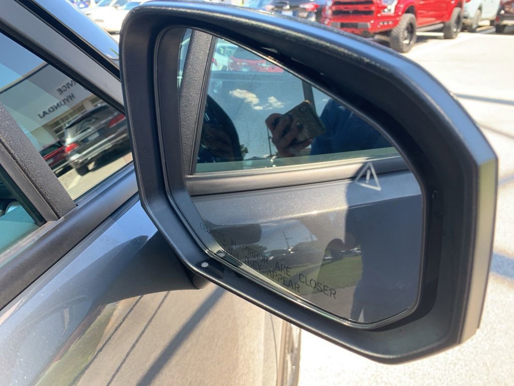 New 2026 Hyundai Santa Fe SE image 23