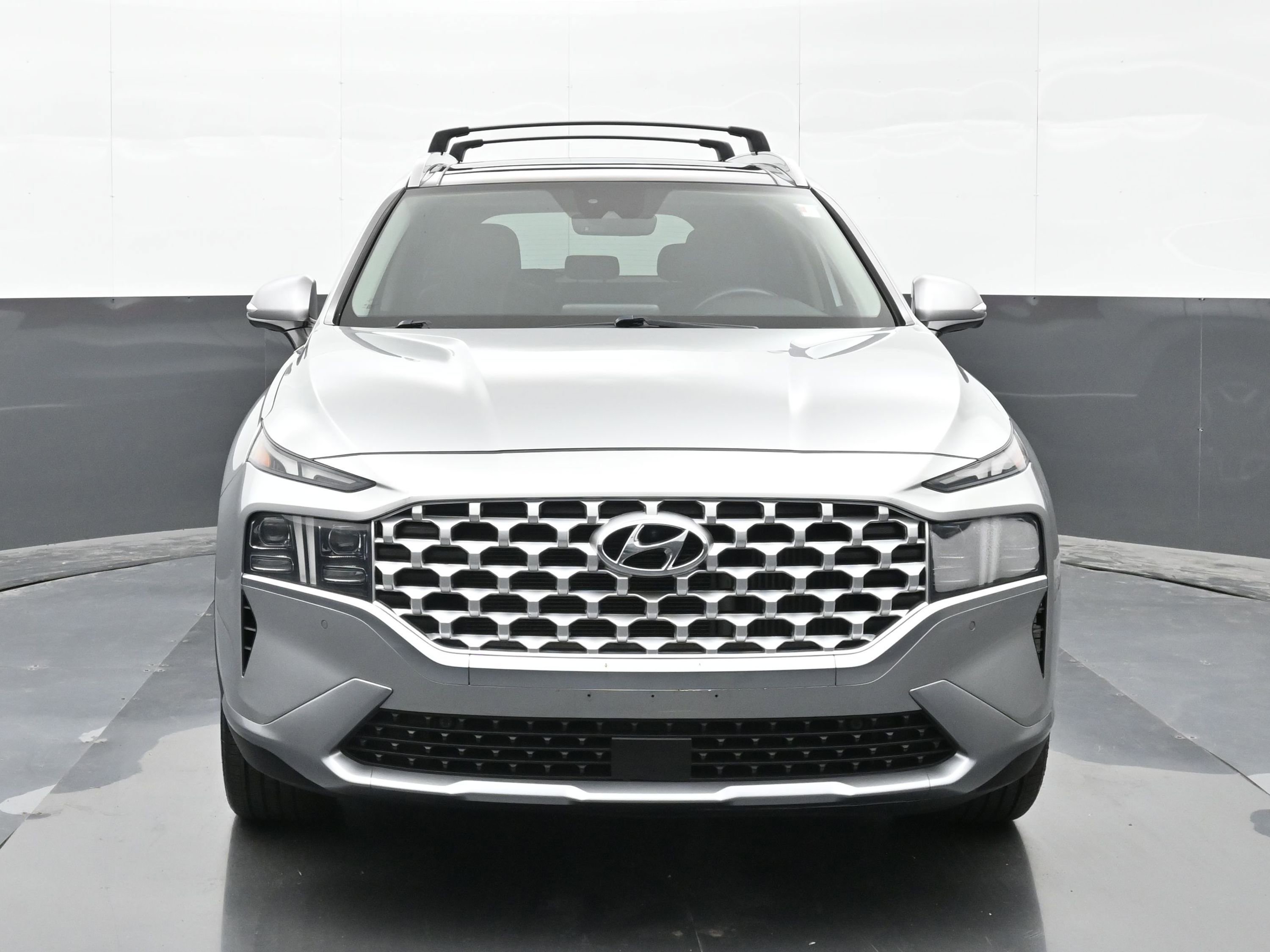 Used 2022 Hyundai Santa Fe Limited image 3