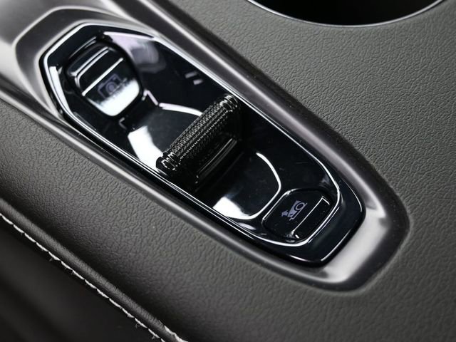 New 2026 Chevrolet Corvette Stingray w/ Z51 Performance Package image 31