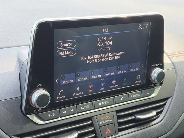 Used 2021 Nissan Altima 2.5 SR image 17