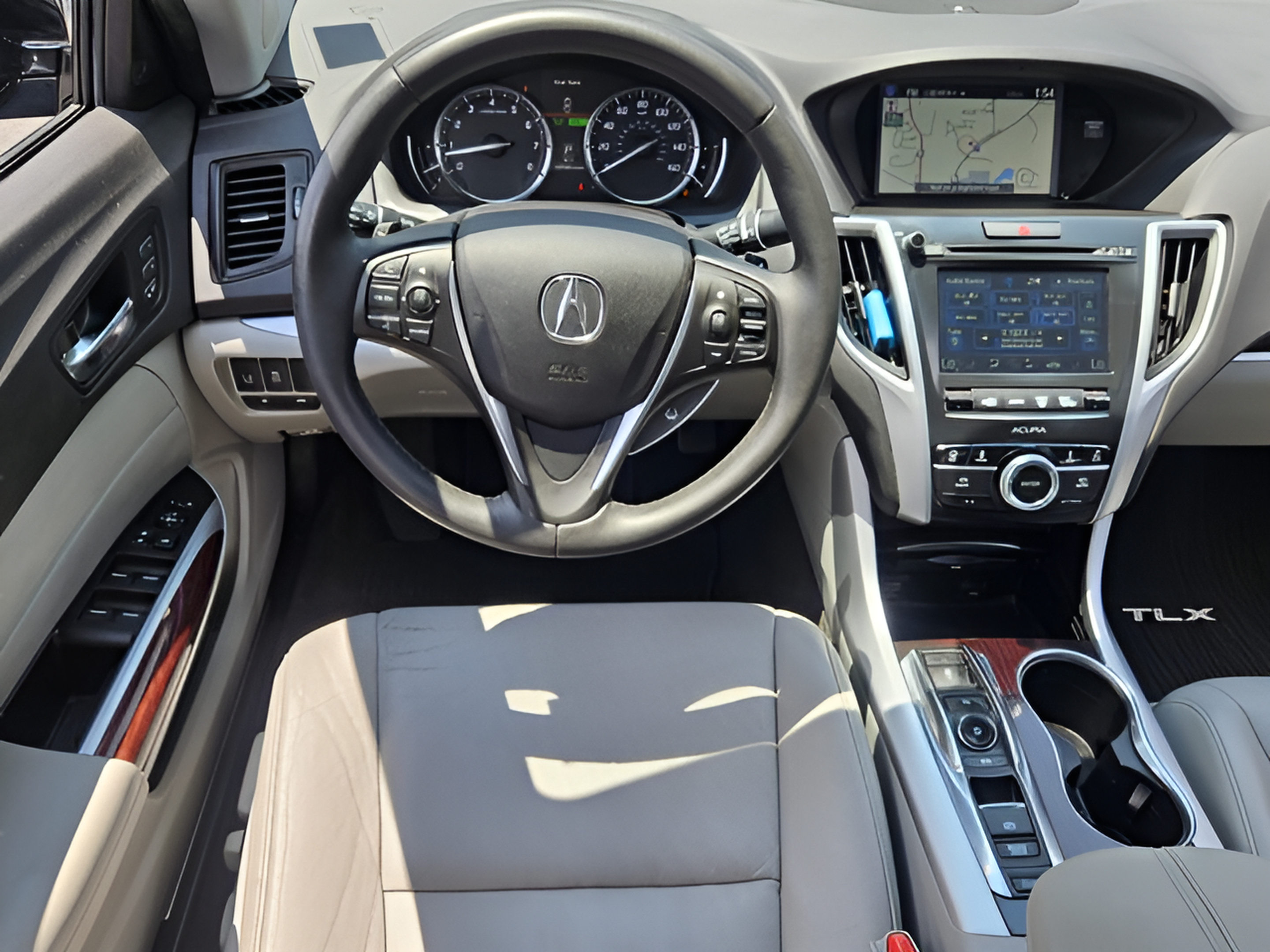 Used 2015 Acura TLX V6 SH-AWD w/ Technology Pkg image 11