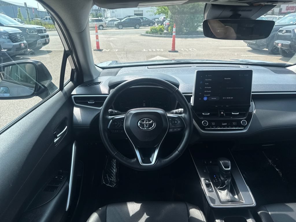 Used 2026 Toyota Corolla Cross XLE w/ Convenience Package AWD/4WD image 13