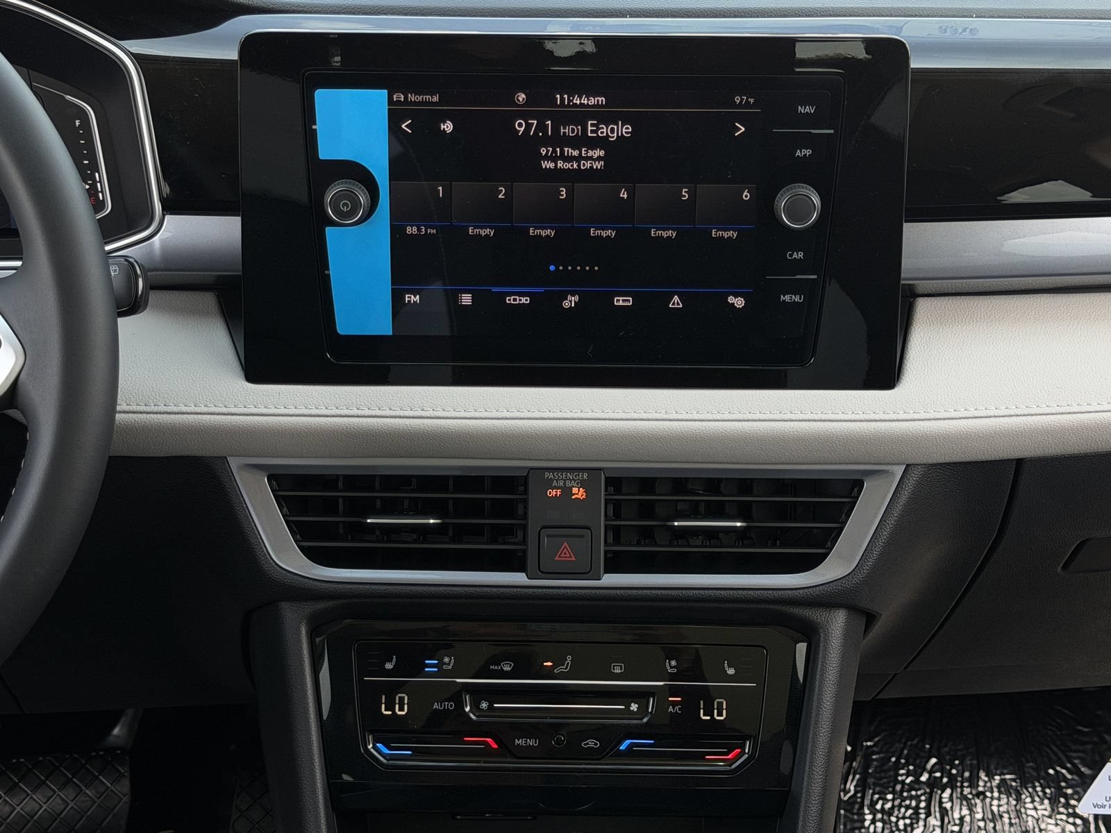 New 2026 Volkswagen Taos SEL AWD/4WD image 18