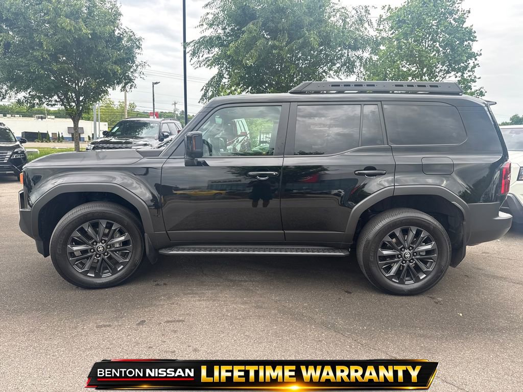 Used 2025 Toyota Land Cruiser AWD/4WD image 5