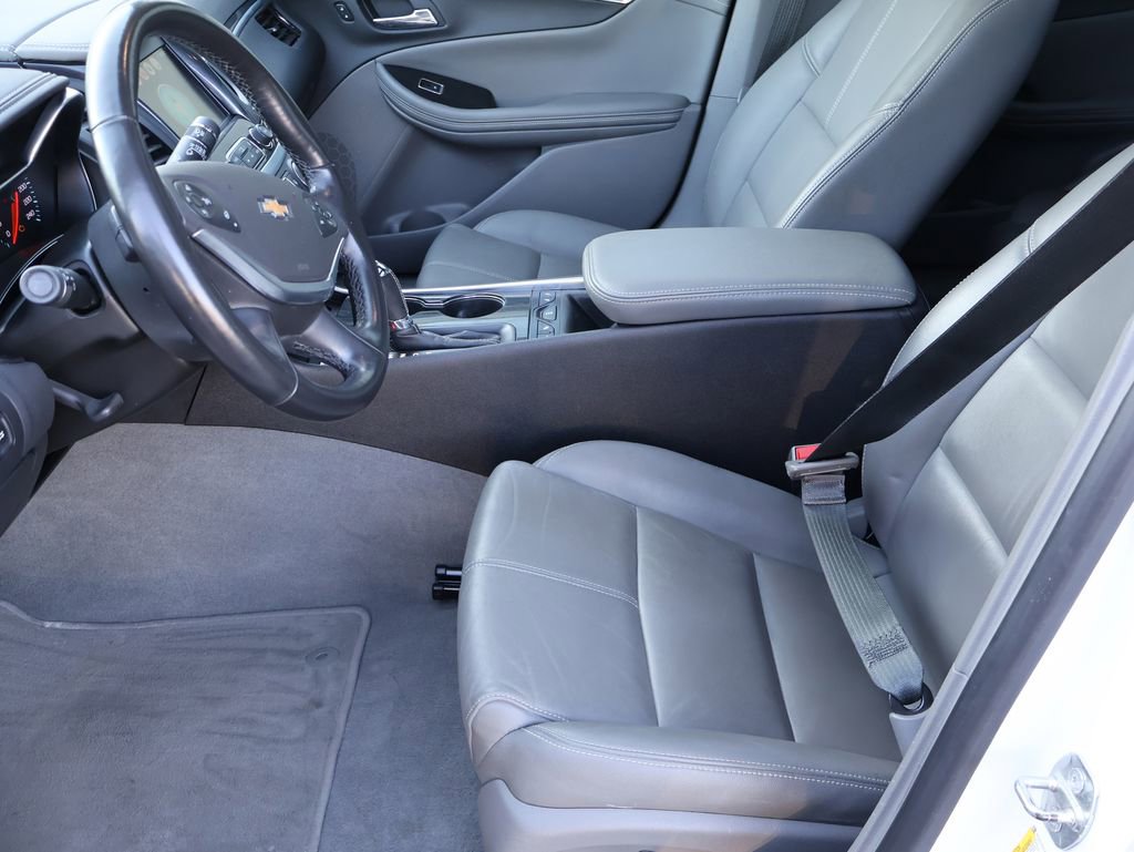 Used 2019 Chevrolet Impala LT image 45