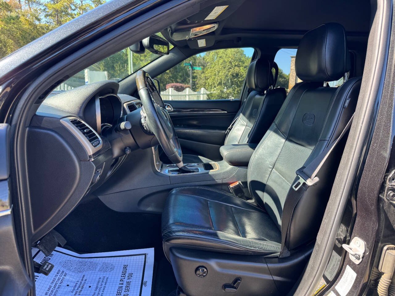 Used 2016 Jeep Grand Cherokee Overland RWD image 10