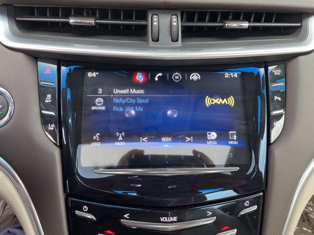 Used 2014 Cadillac XTS Luxury w/ Driver Awareness Package FWD image 18