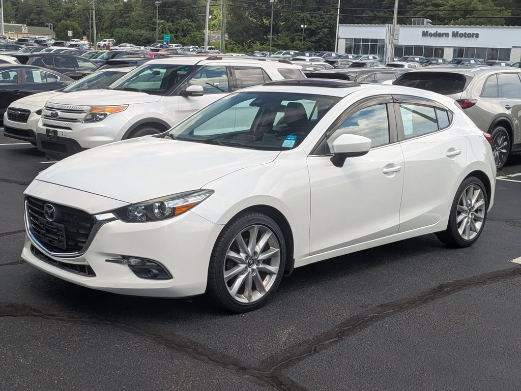 Used 2017 MAZDA MAZDA3 Grand Touring FWD image 5