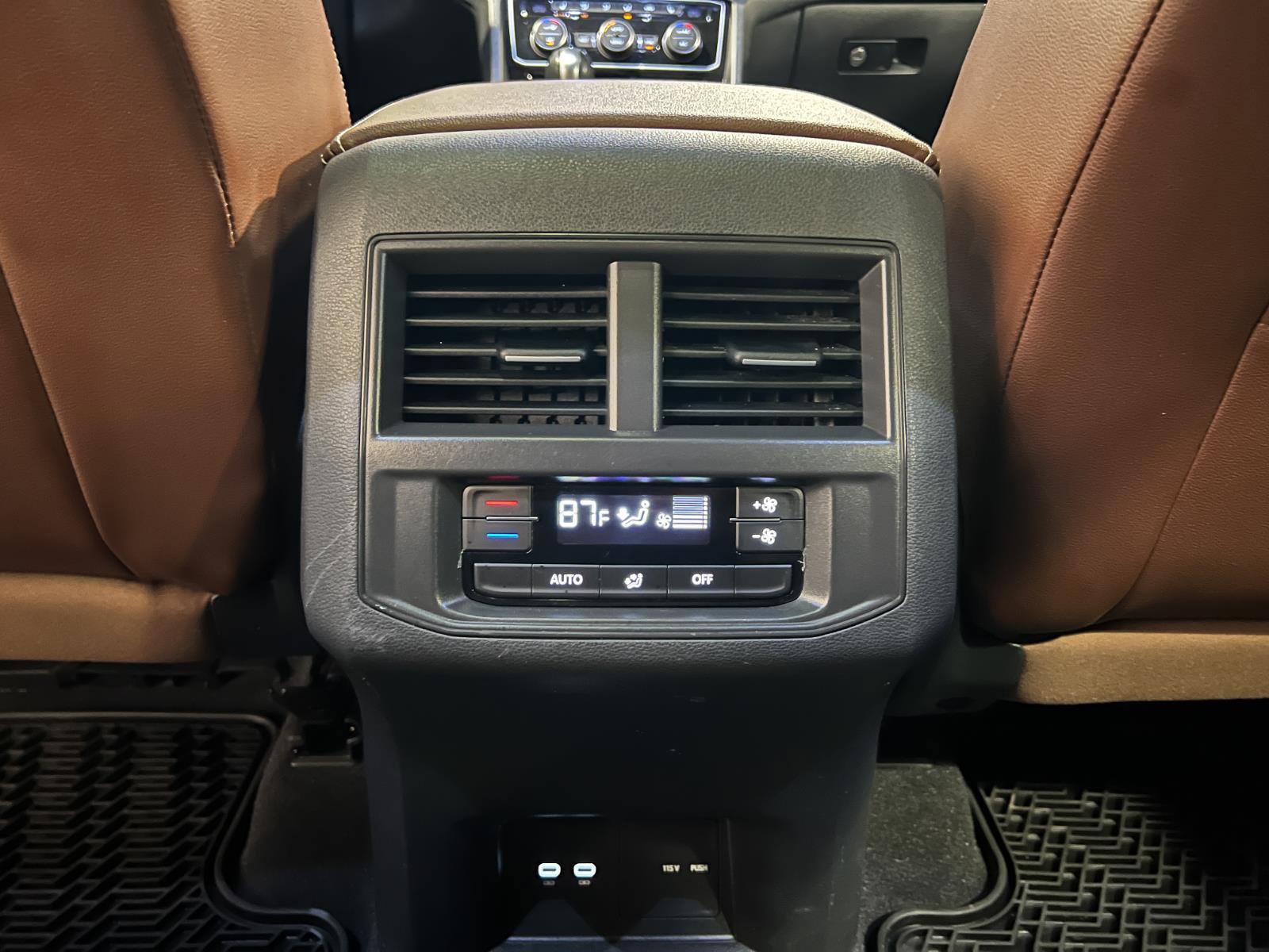 Used 2022 Volkswagen Atlas SE w/ Panoramic Sunroof Package image 29