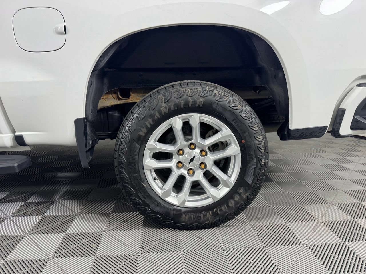 Used 2022 Chevrolet Silverado 1500 RST w/ Z71 Off-Road Package AWD/4WD image 35