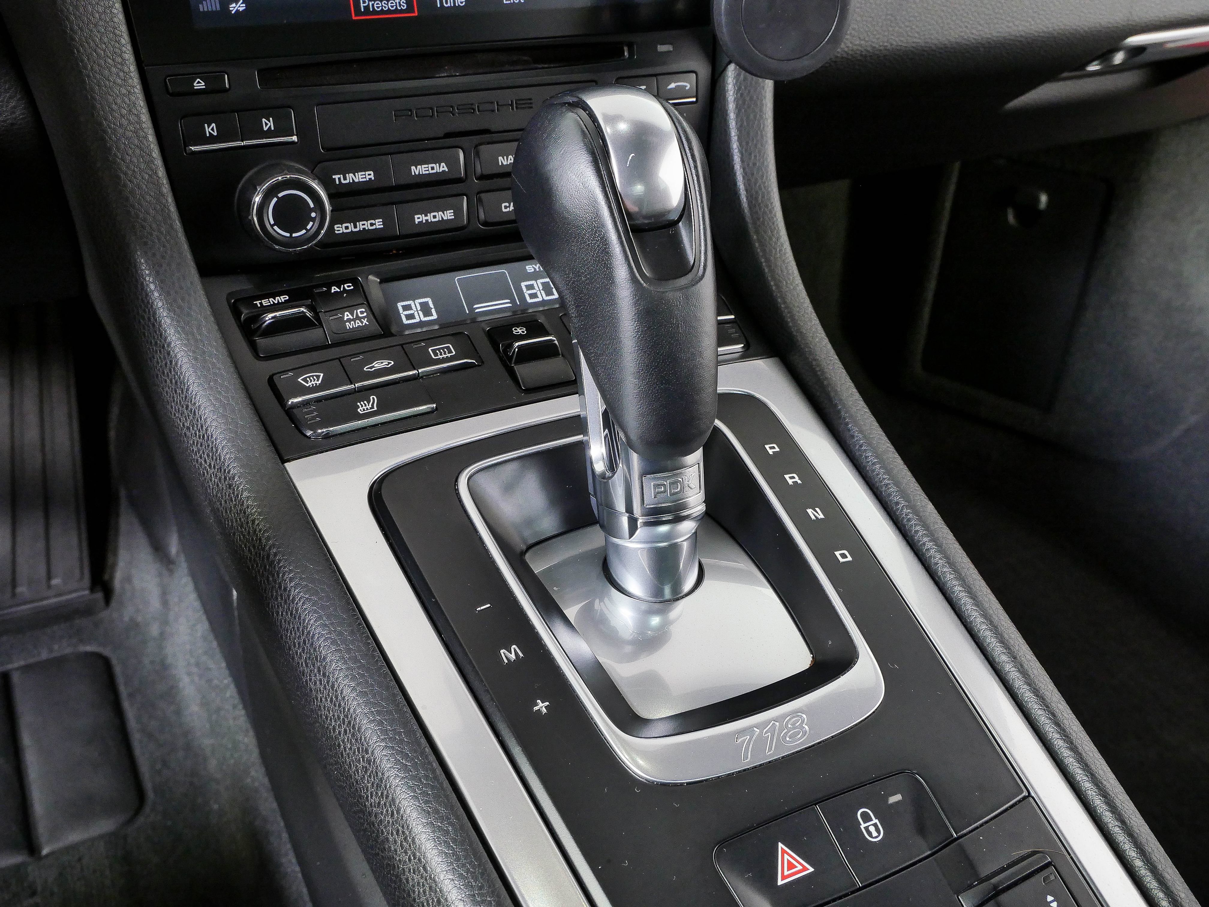 Certified 2018 Porsche 718 Cayman RWD image 18