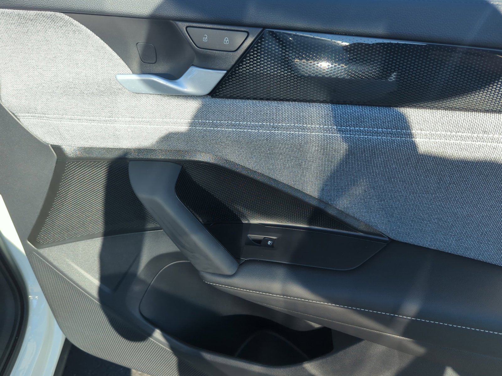 New 2025 Volkswagen Tiguan S image 16