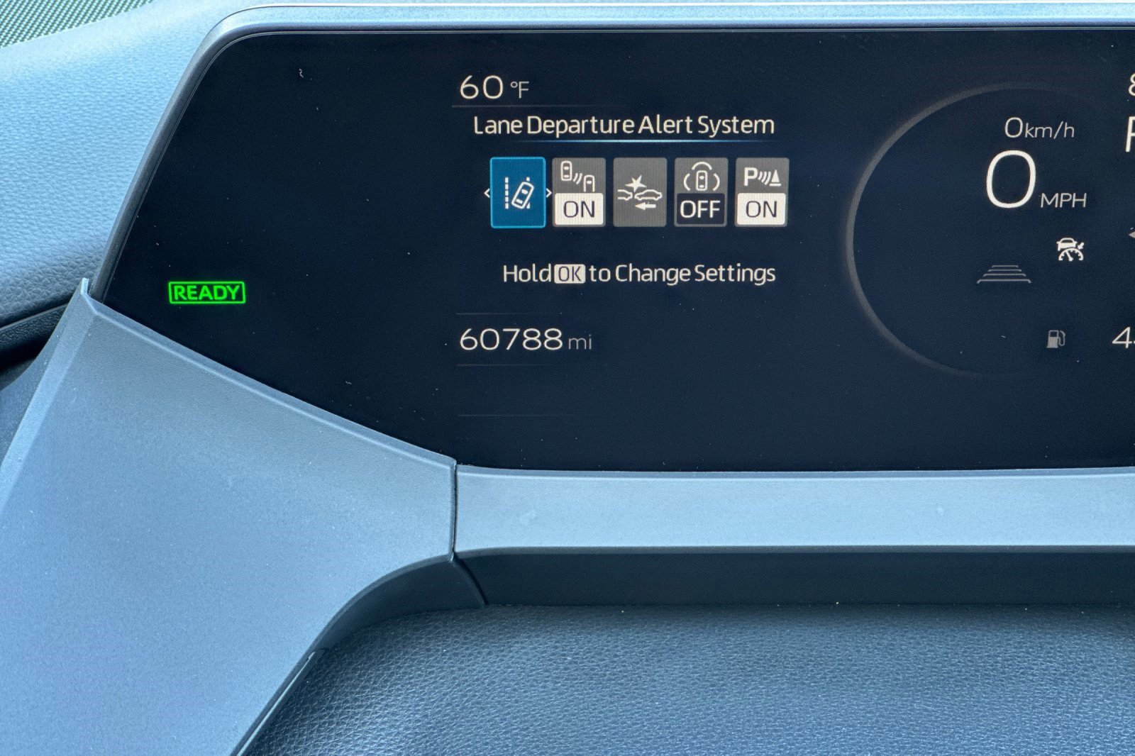 Used 2023 Toyota Prius LE image 20