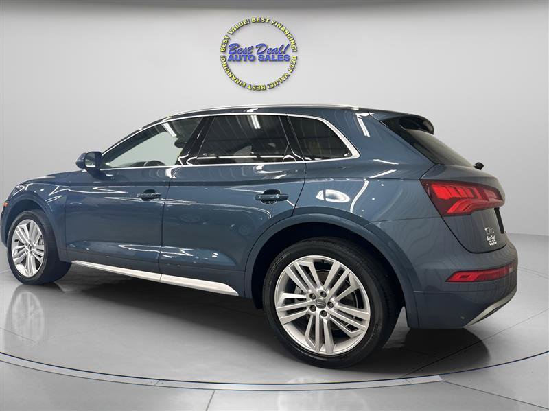 Used 2018 Audi Q5 2.0T Premium Plus w/ Premium Plus Package AWD/4WD image 3
