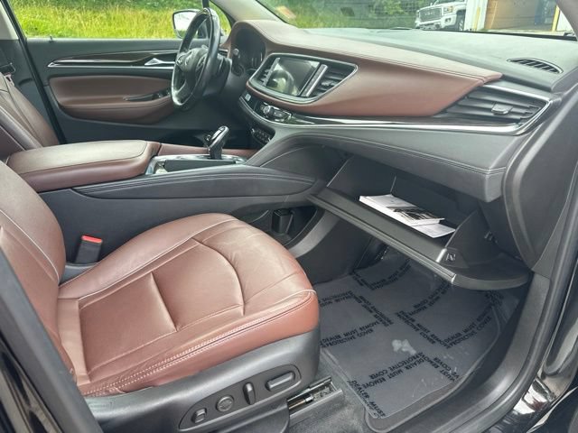 Used 2021 Buick Enclave Avenir w/ Avenir Technology Package AWD/4WD image 43