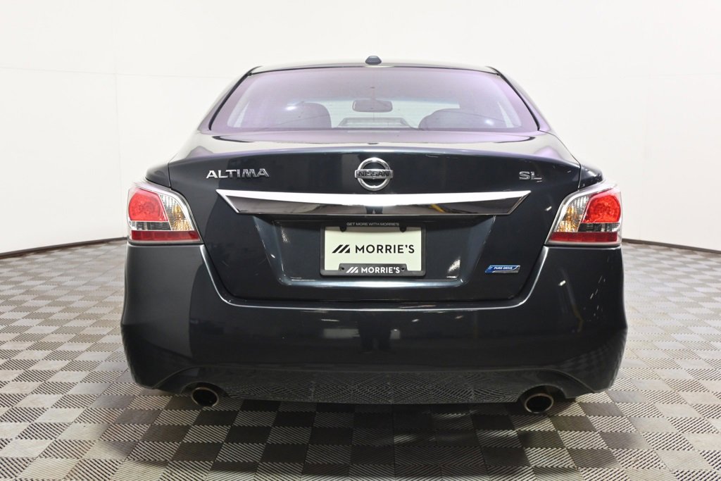 Used 2014 Nissan Altima 2.5 SL w/ Moonroof Package image 5