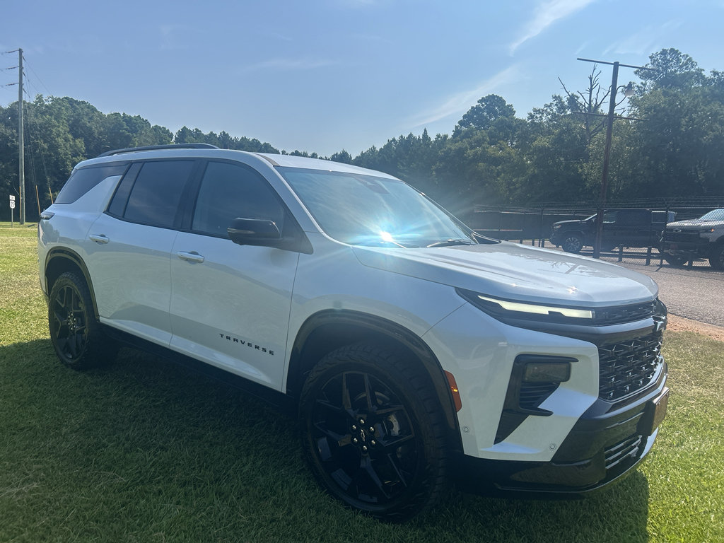 Used 2026 Chevrolet Traverse RS FWD image 6