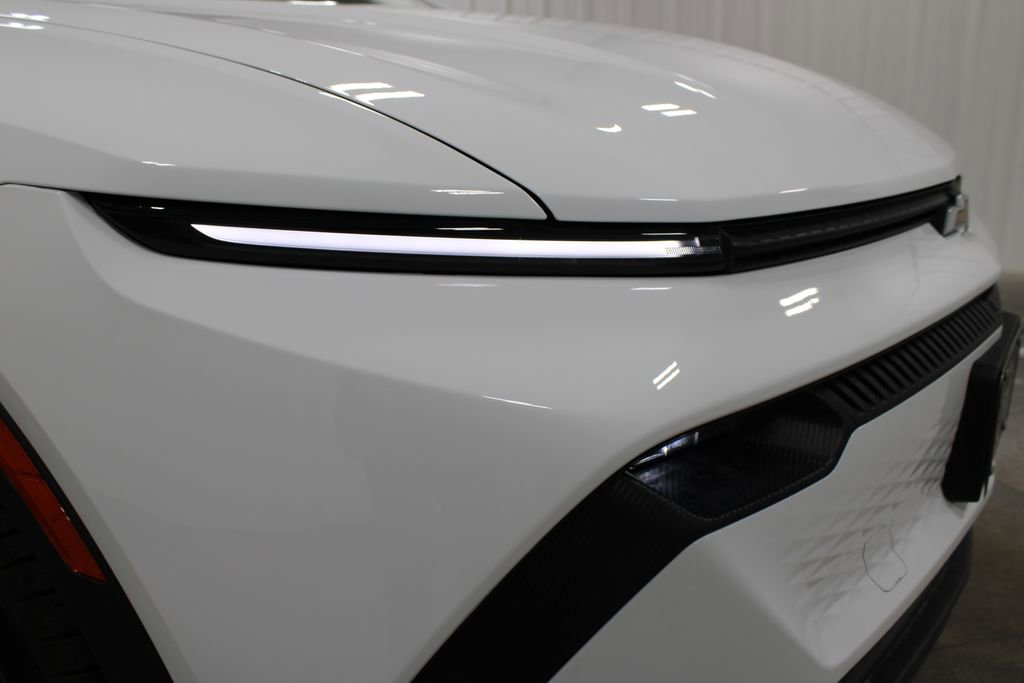 New 2026 Chevrolet Equinox EV LT image 12