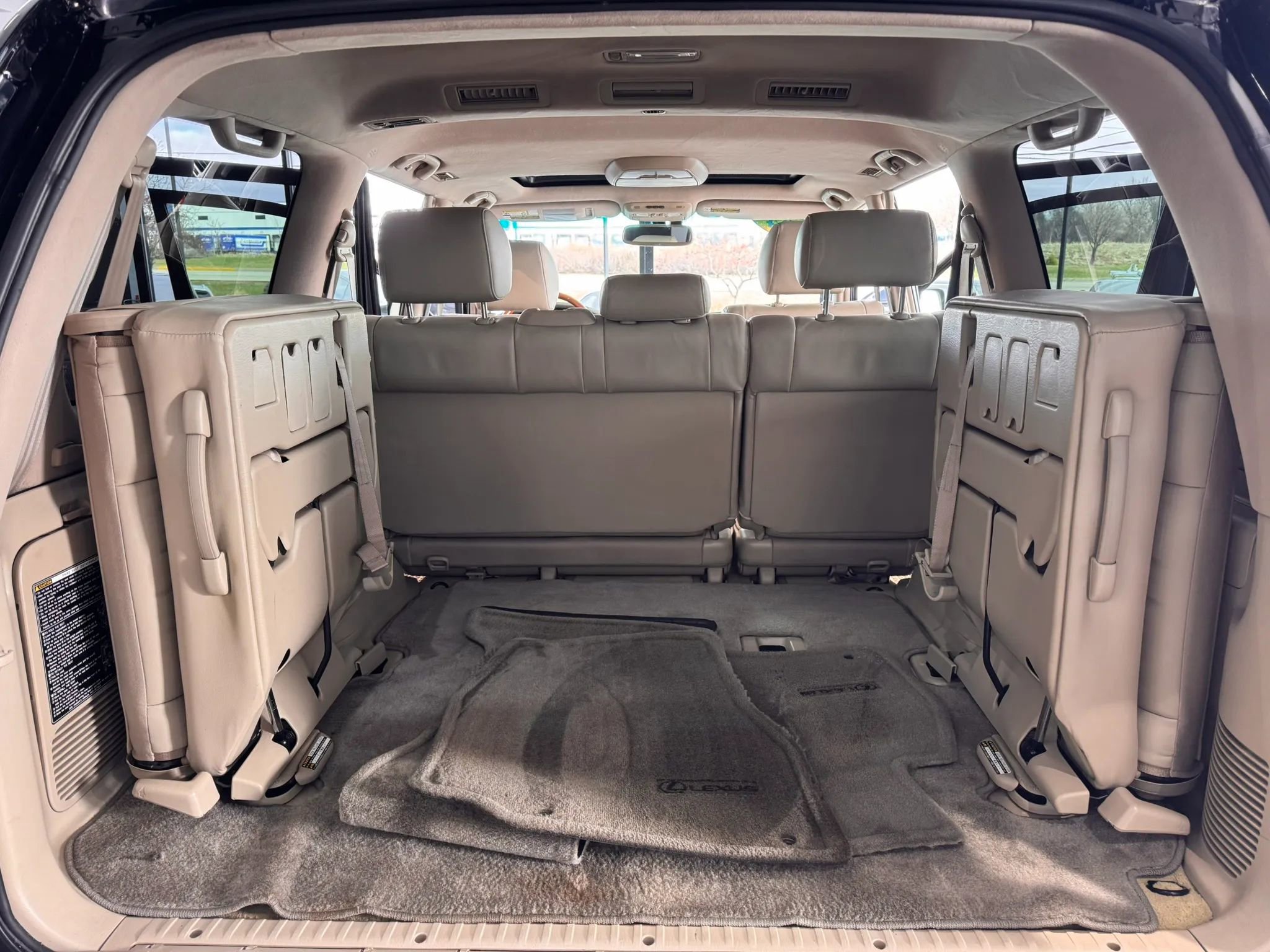 Used 2004 Lexus LX 470 4WD image 22