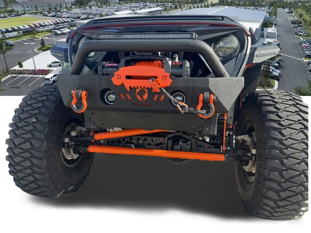 Used 2023 Jeep Gladiator Sport AWD/4WD image 25