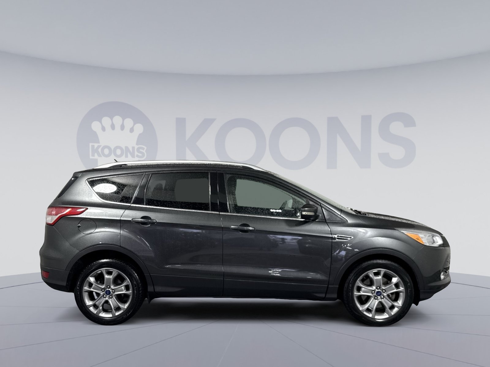 Used 2015 Ford Escape Titanium FWD image 8